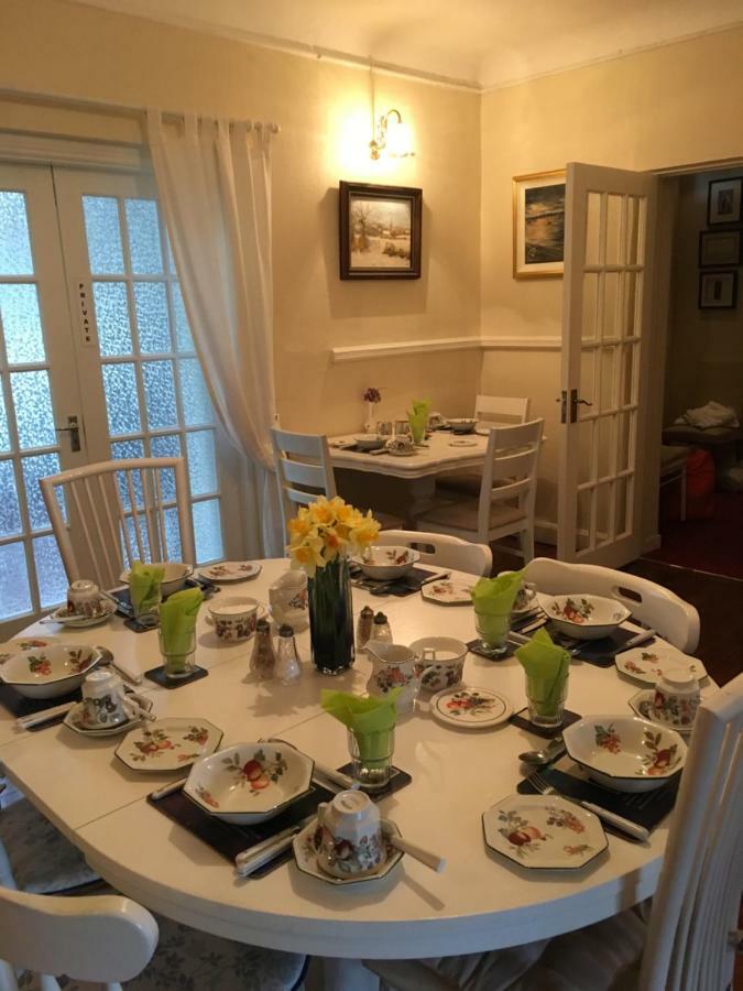 Chaplins Townhouse Bed & Breakfast Kilkenny Bagian luar foto